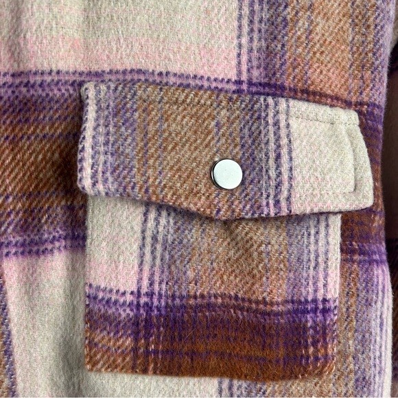 Bailey Rose Shacket - Picture 7 of 7